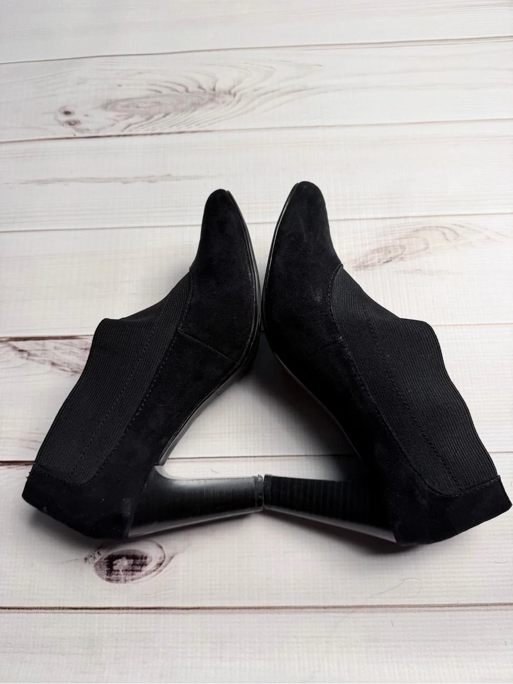 Karen Scott Black Suede Pointed High Heel Booties